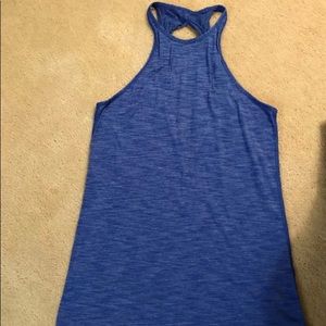 Lululemon twist back tank top